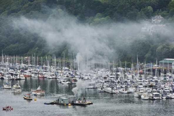 26 July 2023 - 08:28:53
But then, a few minutes later all became clear as the Lower Ferry barge started emitting dense smoke from its funnel.
--------------------
Dartmouth Lower Ferry smoke